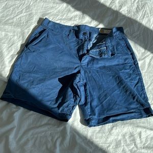 Gap khaki shorts
